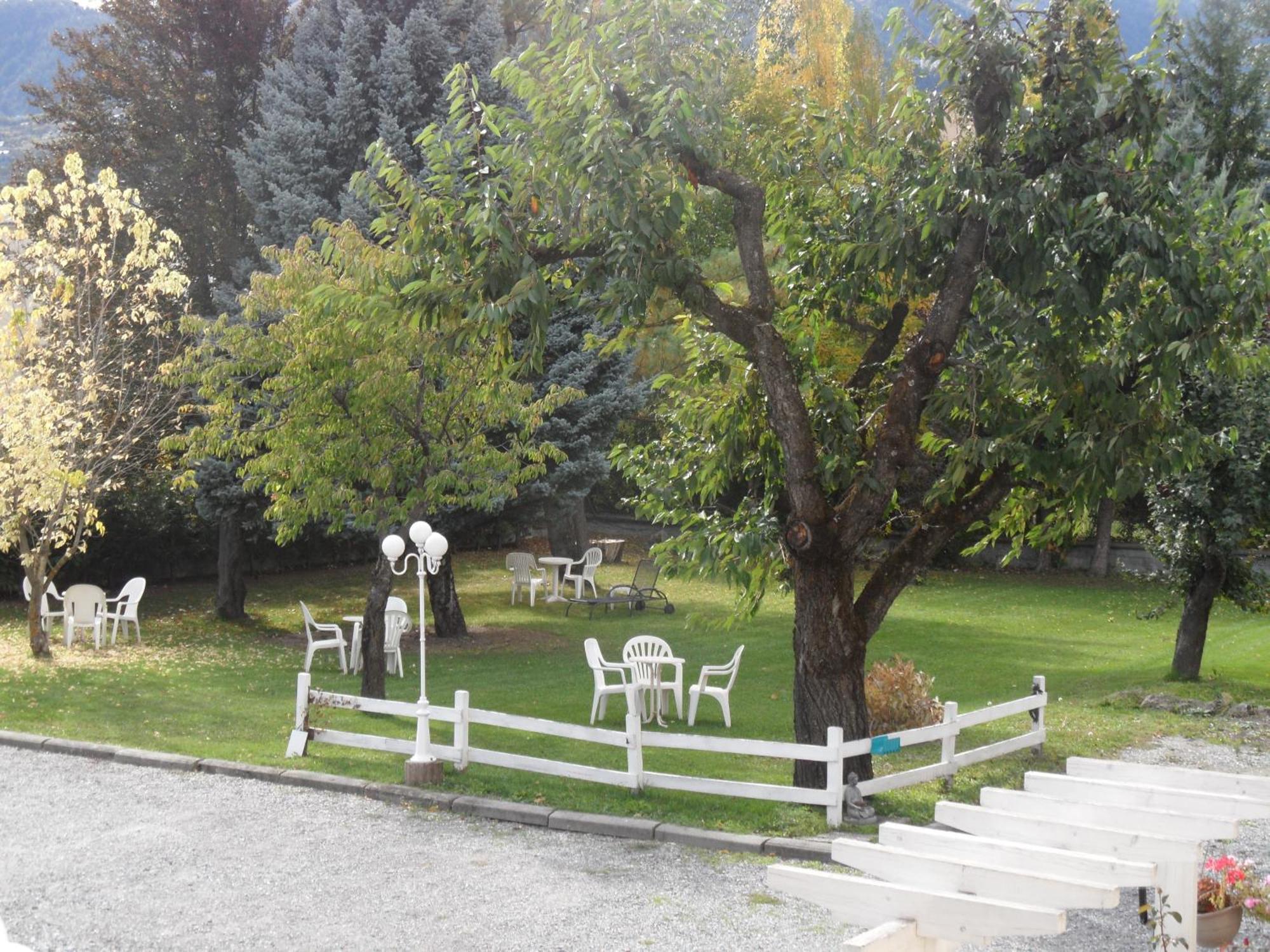 Hotel La Grande Eperviere Barcelonnette Esterno foto