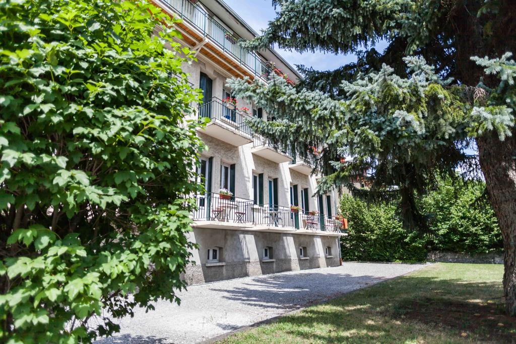 Hotel La Grande Eperviere Barcelonnette Esterno foto